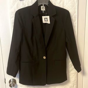 Brand new with tags Size M Women’s black blazer